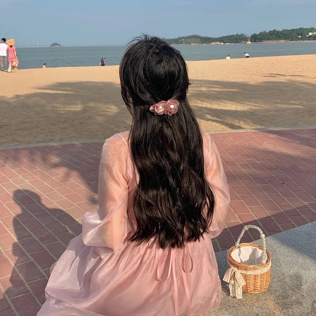 流云逝事 封面